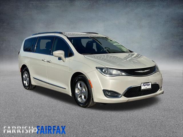 2017 Chrysler Pacifica Touring-L Plus