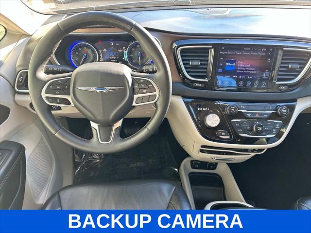 2017 Chrysler Pacifica Touring-L Plus