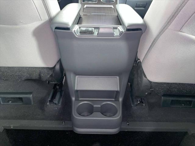2023 Toyota Sienna LE