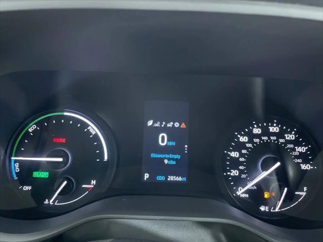 2023 Toyota Sienna LE