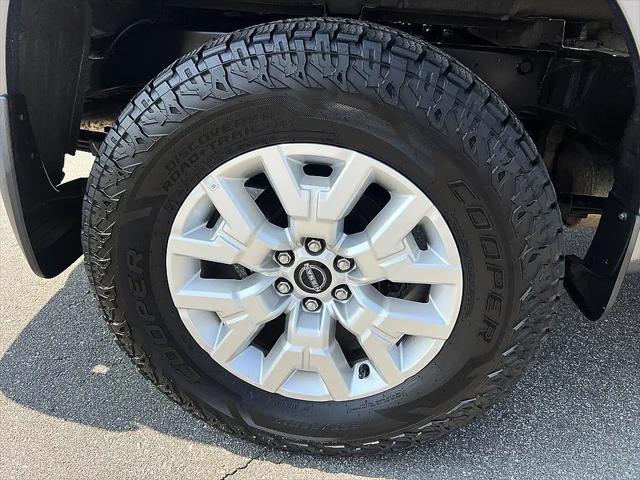 2023 Nissan Frontier Crew Cab SV 4x4