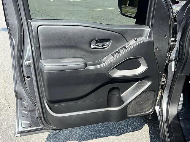 2023 Nissan Frontier Crew Cab SV 4x4