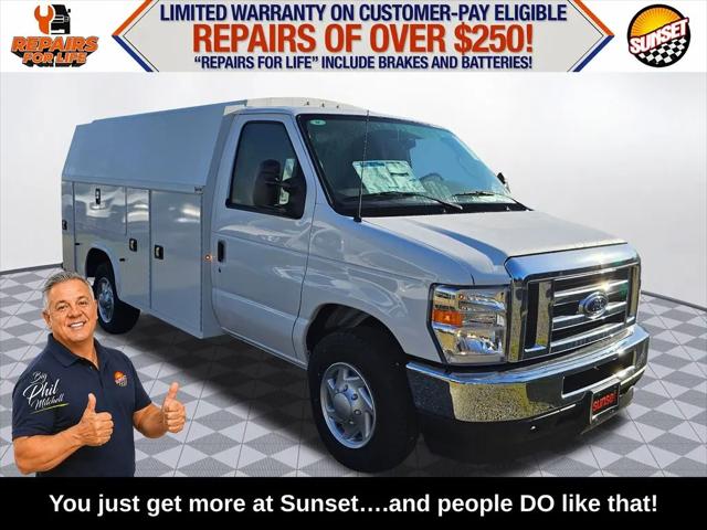 2025 Ford E-350 Cutaway E-Series Cutaway for sale in Sumner, WA