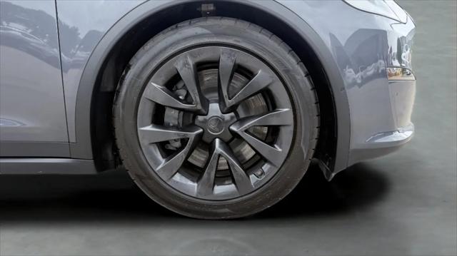 2022 Tesla Model X Dual Motor All-Wheel Drive