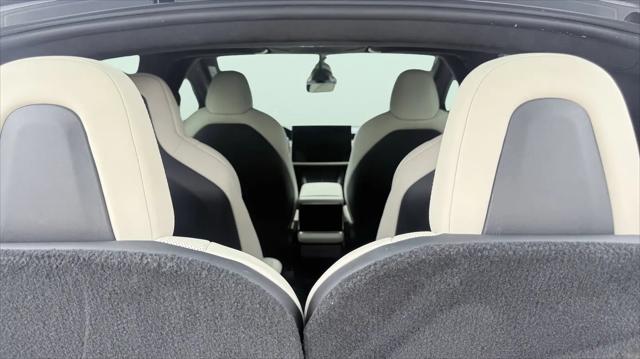 2022 Tesla Model X Dual Motor All-Wheel Drive
