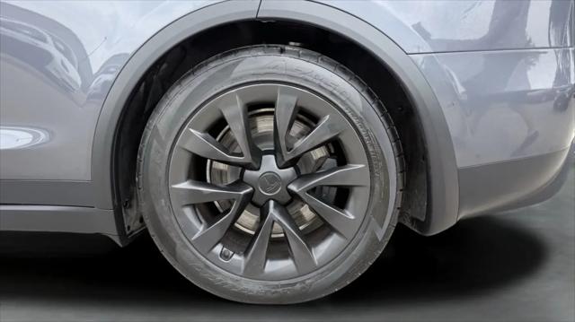 2022 Tesla Model X Dual Motor All-Wheel Drive