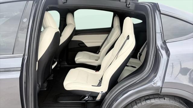 2022 Tesla Model X Dual Motor All-Wheel Drive