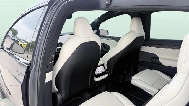 2022 Tesla Model X Dual Motor All-Wheel Drive