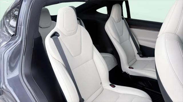 2022 Tesla Model X Dual Motor All-Wheel Drive