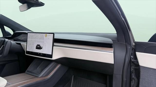 2022 Tesla Model X Dual Motor All-Wheel Drive