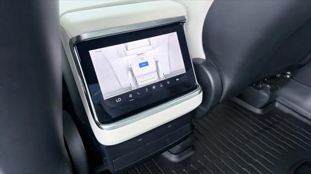 2022 Tesla Model X Dual Motor All-Wheel Drive