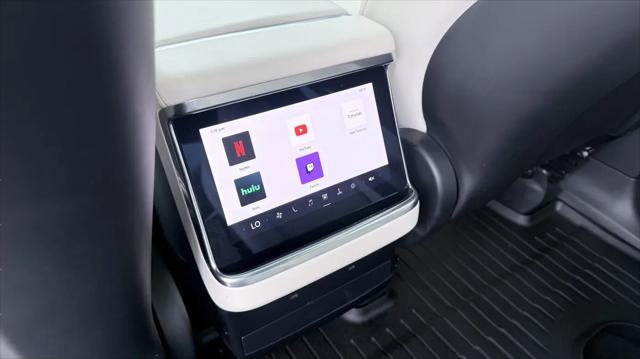 2022 Tesla Model X Dual Motor All-Wheel Drive