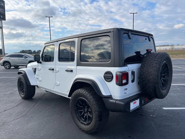 2023 Jeep Wrangler 4-Door Sahara 4x4