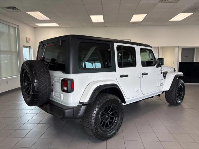 2023 Jeep Wrangler 4-Door Sahara 4x4