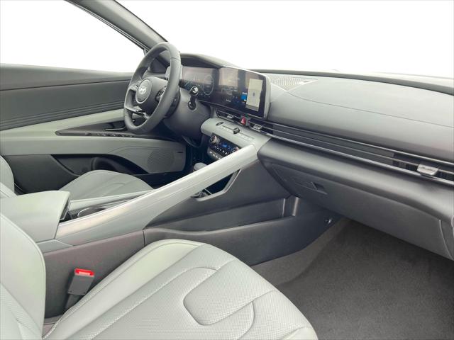 2025 Hyundai Elantra Hybrid Limited