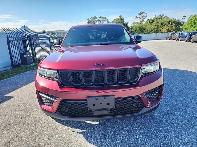 2023 Jeep Grand Cherokee Altitude