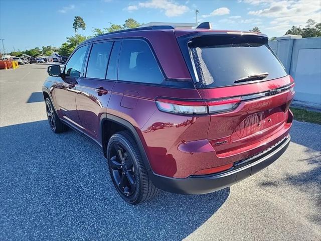2023 Jeep Grand Cherokee Altitude