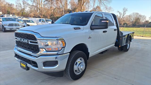 2024 RAM Ram 3500 Chassis Cab RAM 3500 TRADESMAN CREW CAB CHASSIS 4X4 60 CA