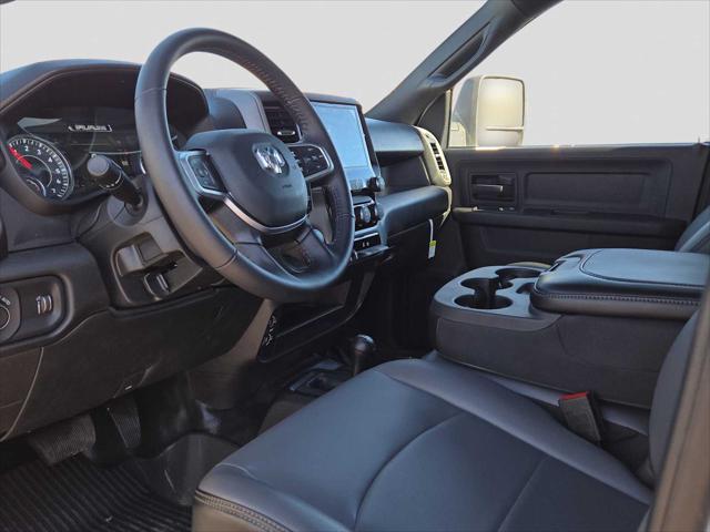 2024 RAM 2500 Tradesman Crew Cab 4x4 8 Box