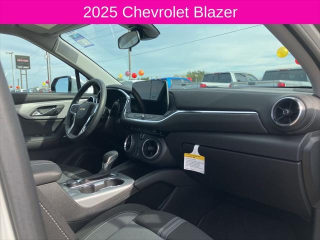 2025 Chevrolet Blazer FWD 2LT