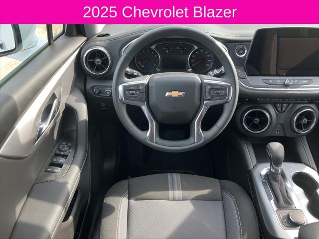 2025 Chevrolet Blazer FWD 2LT