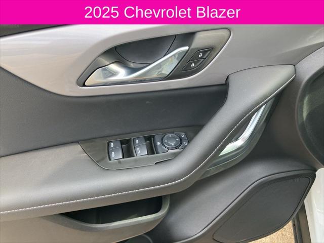 2025 Chevrolet Blazer FWD 2LT