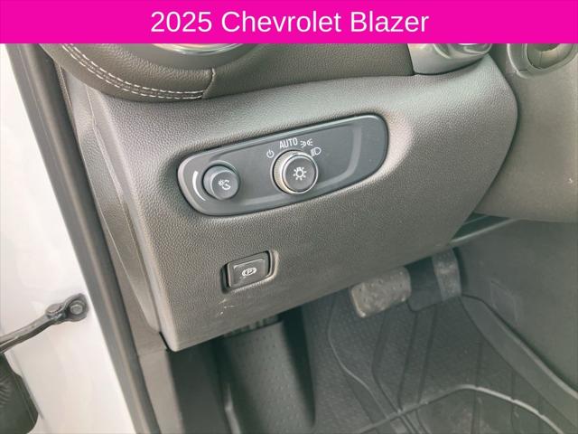 2025 Chevrolet Blazer FWD 2LT