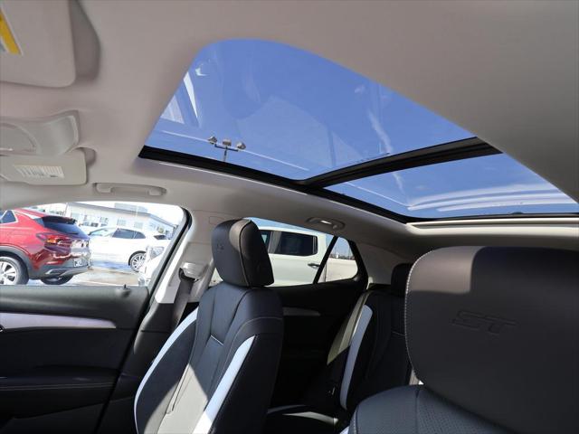 2025 Buick Envision Sport Touring AWD