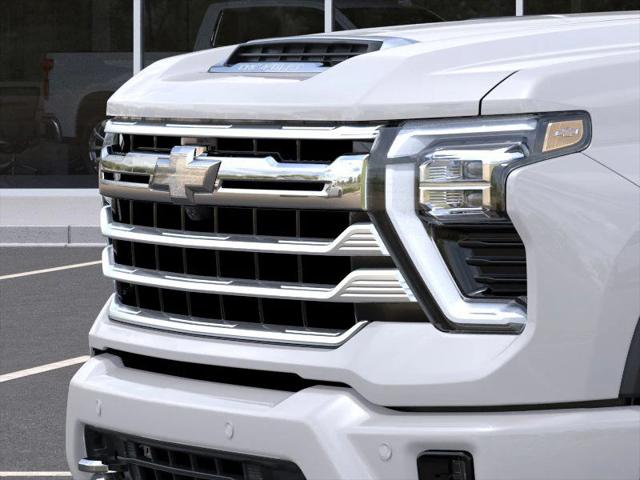 2025 Chevrolet Silverado 2500HD 4WD Crew Cab Standard Bed High Country