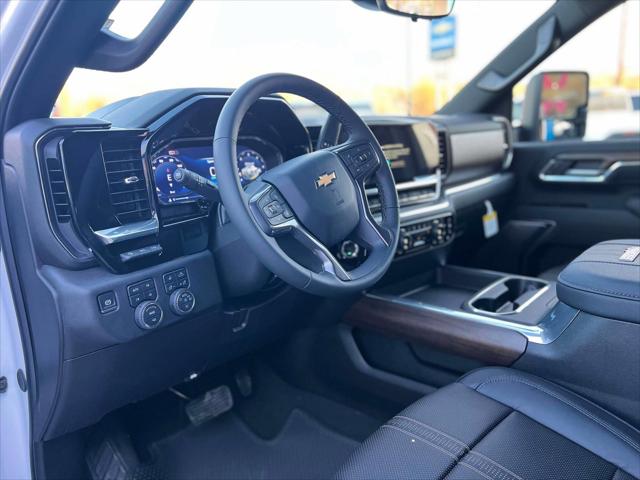 2025 Chevrolet Silverado 2500HD 4WD Crew Cab Standard Bed High Country