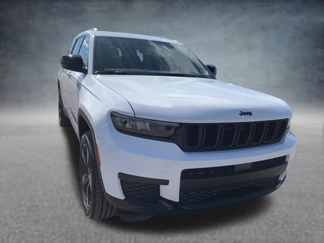 2025 Jeep Grand Cherokee GRAND CHEROKEE L ALTITUDE X 4X4