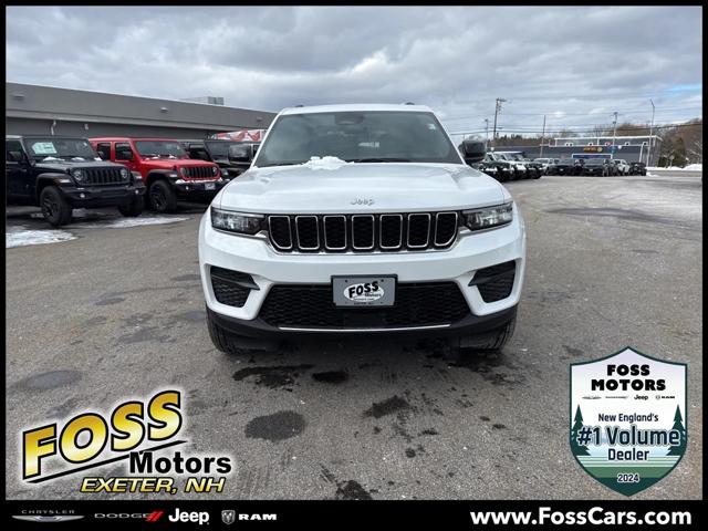 2025 Jeep Grand Cherokee GRAND CHEROKEE LAREDO X 4X4