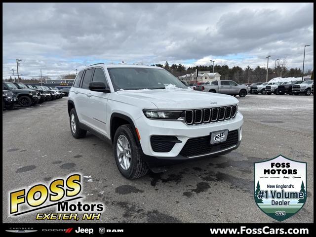 2025 Jeep Grand Cherokee GRAND CHEROKEE LAREDO X 4X4
