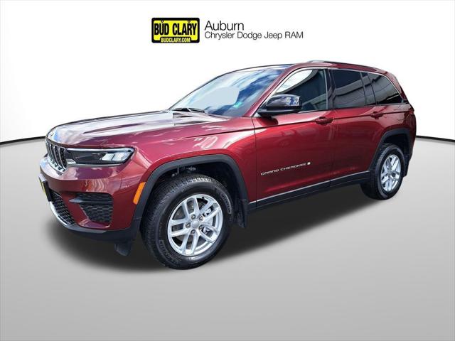 2025 Jeep Grand Cherokee GRAND CHEROKEE LAREDO X 4X4