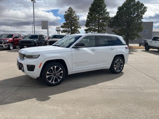 2025 Jeep Grand Cherokee GRAND CHEROKEE OVERLAND 4X4