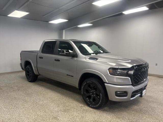 2025 RAM Ram 1500 RAM 1500 BIG HORN CREW CAB 4X4 57 BOX