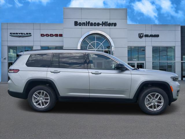 2025 Jeep Grand Cherokee GRAND CHEROKEE L LAREDO X 4X4