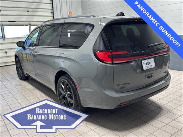 2025 Chrysler Pacifica PACIFICA LIMITED AWD