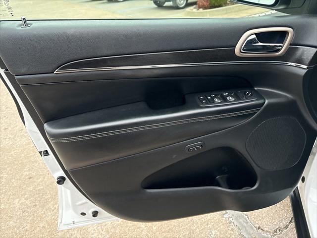 2017 Jeep Grand Cherokee Limited 4x2
