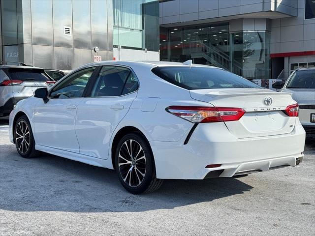 2020 Toyota Camry SE