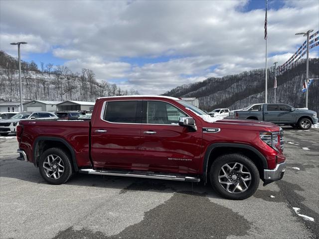 2023 GMC Sierra 1500 4WD Crew Cab Short Box SLT