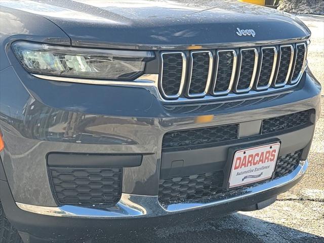 2025 Jeep Grand Cherokee GRAND CHEROKEE L LAREDO X 4X4
