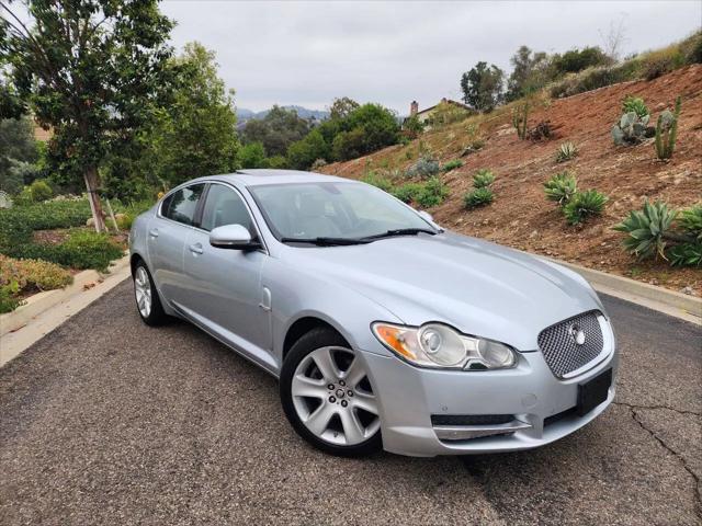 2010 Jaguar XF Luxury