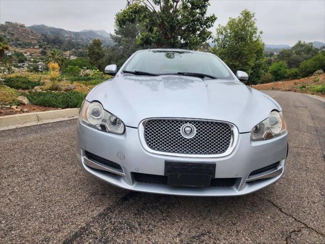 2010 Jaguar XF Luxury