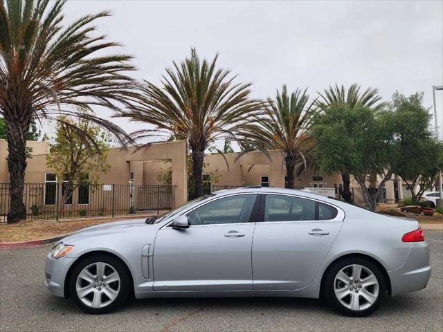 2010 Jaguar XF Luxury