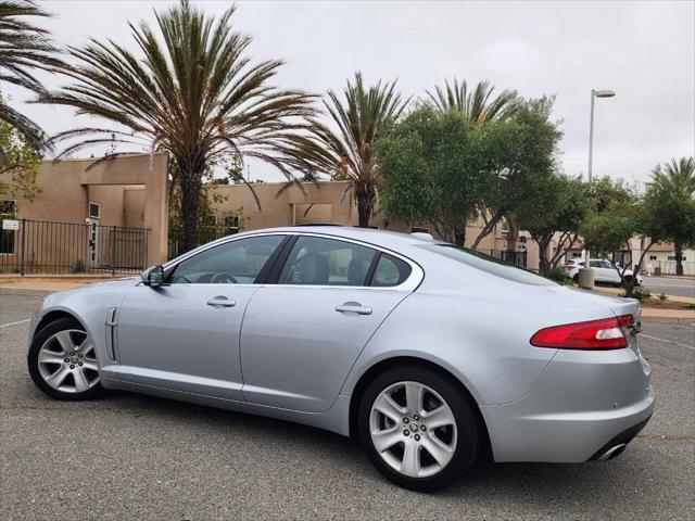 2010 Jaguar XF Luxury