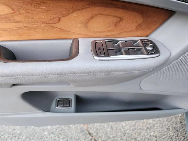 2010 Jaguar XF Luxury