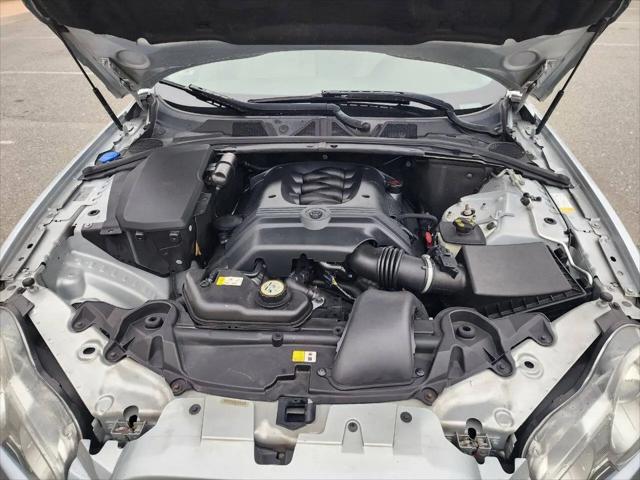 2010 Jaguar XF Luxury