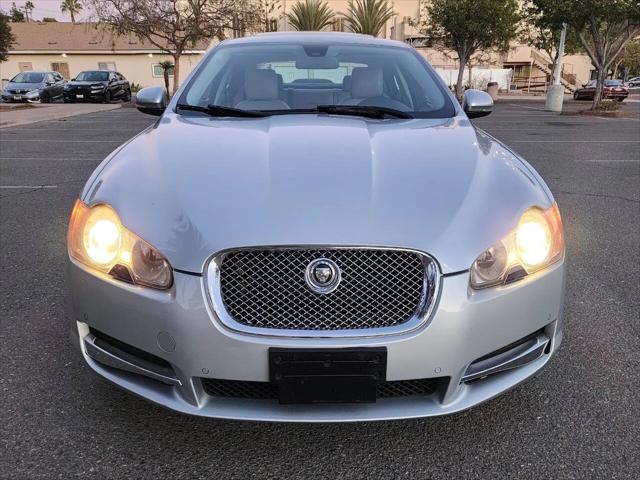 2010 Jaguar XF Luxury