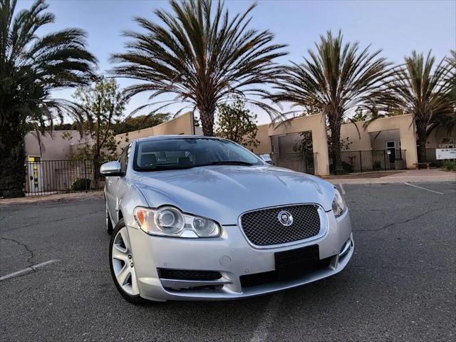 2010 Jaguar XF Luxury